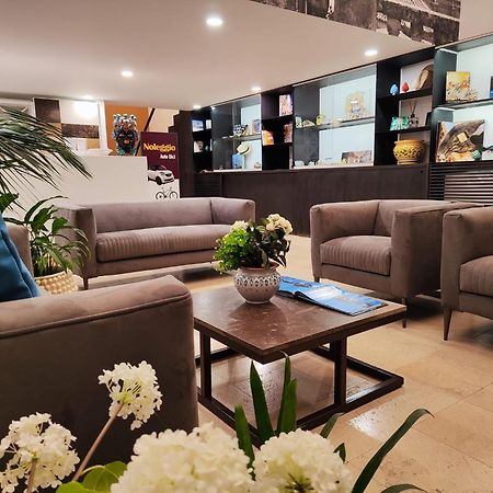 Hotel Porta Reale Ното Экстерьер фото