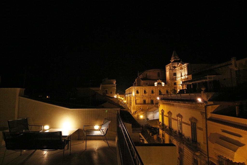Hotel Porta Reale Ното Экстерьер фото