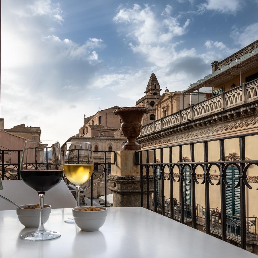Hotel Porta Reale Ното Экстерьер фото